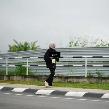 Runner Photo 8522024