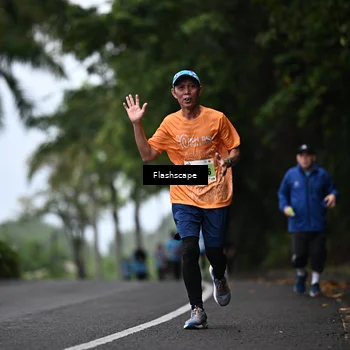 Runner Photo 8522044