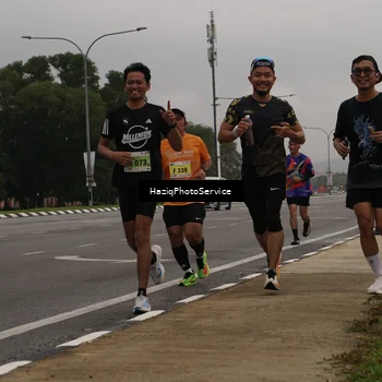 Runner Photo 8522243