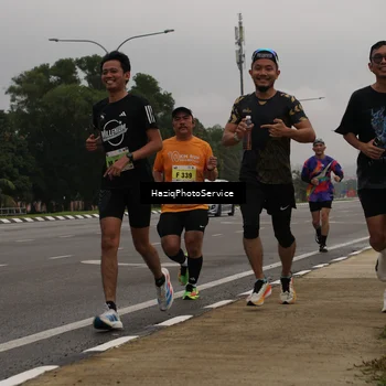 Runner Photo 8522259
