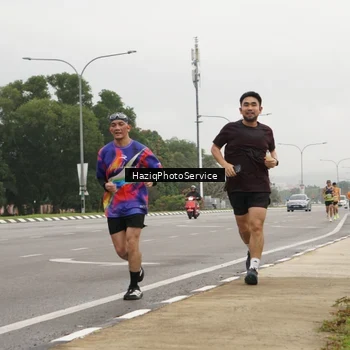Runner Photo 8522260