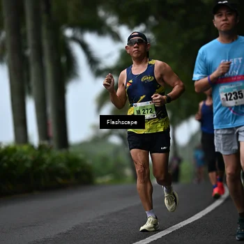 Runner Photo 8522275