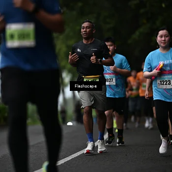 Runner Photo 8522323