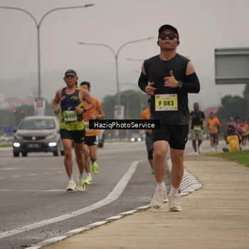 Runner Photo 8522381