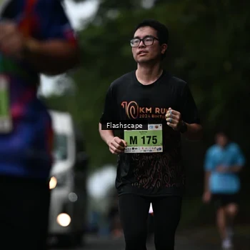 Runner Photo 8522395