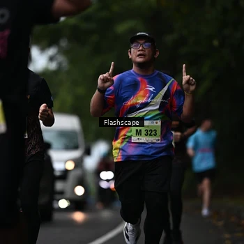 Runner Photo 8522396