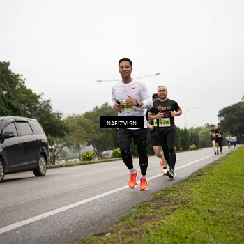 Runner Photo 8522692