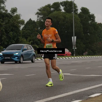 Runner Photo 8522832