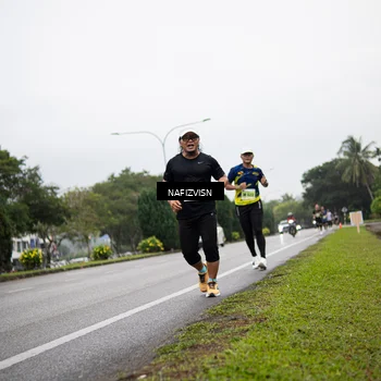 Runner Photo 8522915
