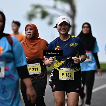 Runner Photo 8523011