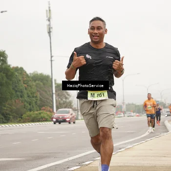 Runner Photo 8523061