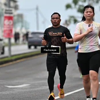 Runner Photo 8523269