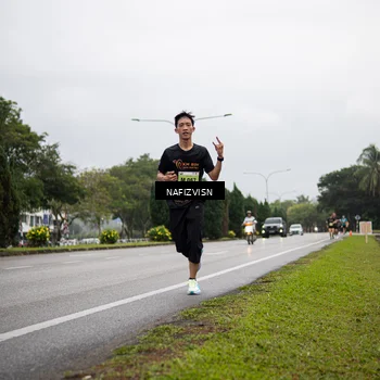 Runner Photo 8523354