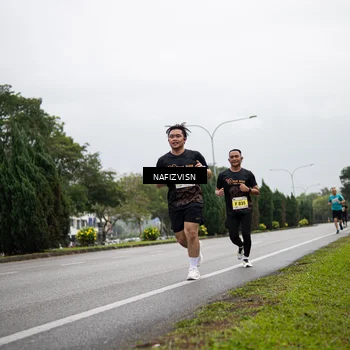 Runner Photo 8523388