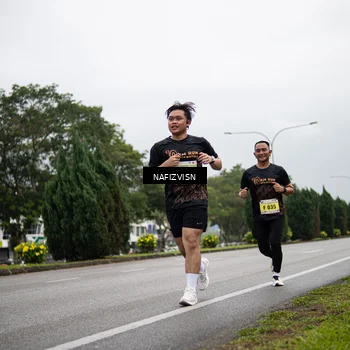 Runner Photo 8523398