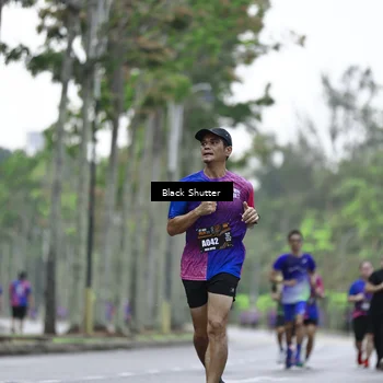 Runner Photo 8523443