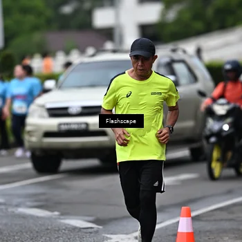 Runner Photo 8523456