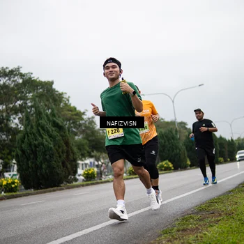 Runner Photo 8523657