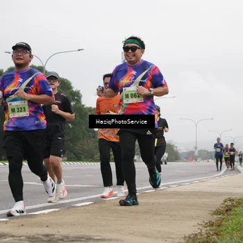 Runner Photo 8523745