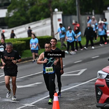 Runner Photo 8523748