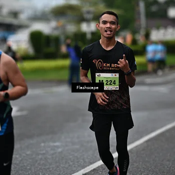 Runner Photo 8523759