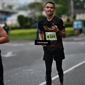 Runner Photo 8523760