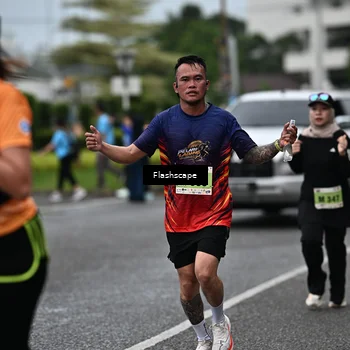Runner Photo 8523798