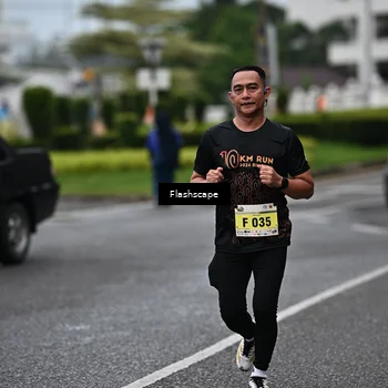 Runner Photo 8523828