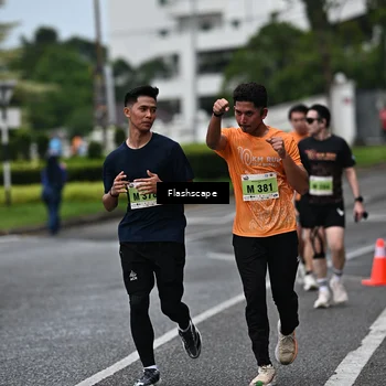 Runner Photo 8523891