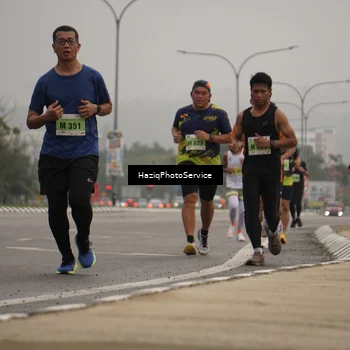 Runner Photo 8523985
