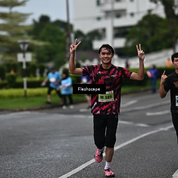 Runner Photo 8523986
