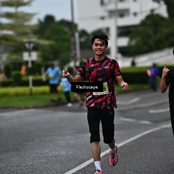 Runner Photo 8523993