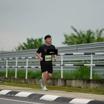 Runner Photo 8524012