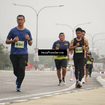 Runner Photo 8524017