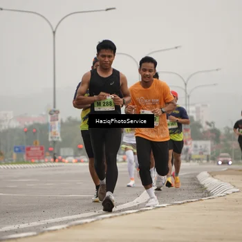 Runner Photo 8524045