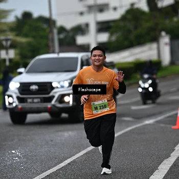 Runner Photo 8524057