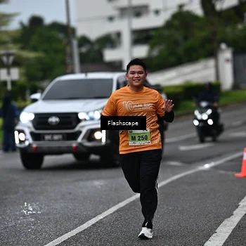 Runner Photo 8524058