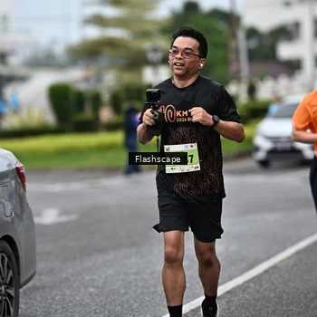 Runner Photo 8524076
