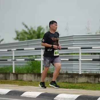 Runner Photo 8524157