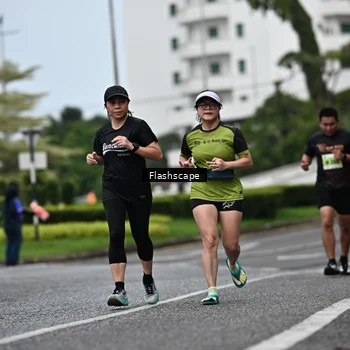 Runner Photo 8524166