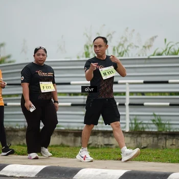 Runner Photo 8524216