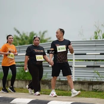Runner Photo 8524219