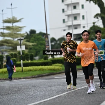 Runner Photo 8524237