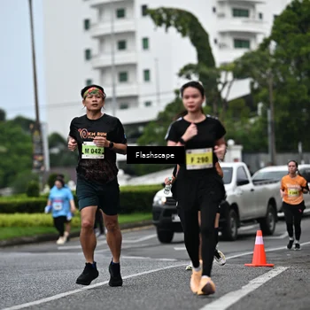 Runner Photo 8524280