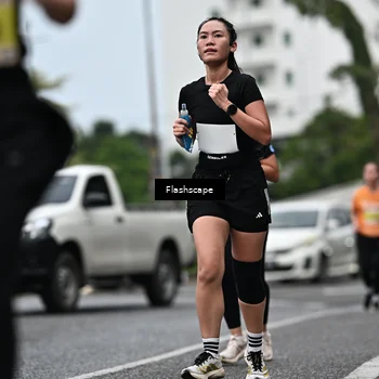 Runner Photo 8524285