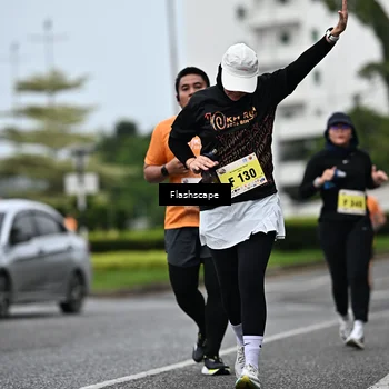 Runner Photo 8524305