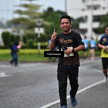 Runner Photo 8524344