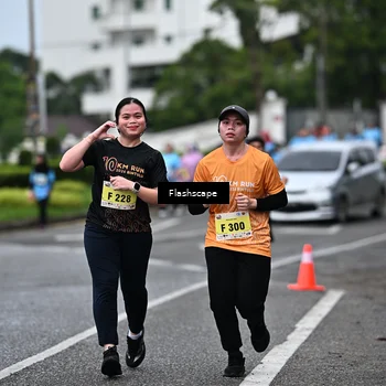 Runner Photo 8524363