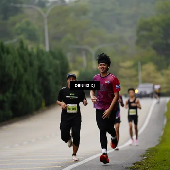 Runner Photo 8524373