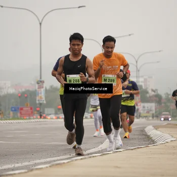 Runner Photo 8524379